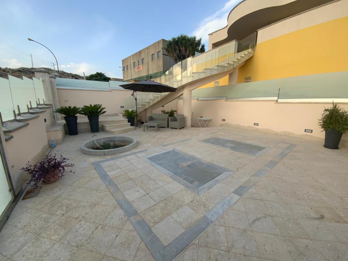 Oasi Nel Deserto Bed and Breakfast Custonaci Buitenkant foto